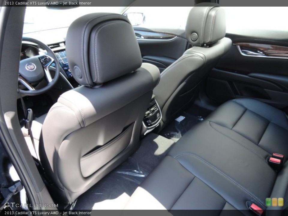 Jet Black Interior Photo for the 2013 Cadillac XTS Luxury AWD #66899548