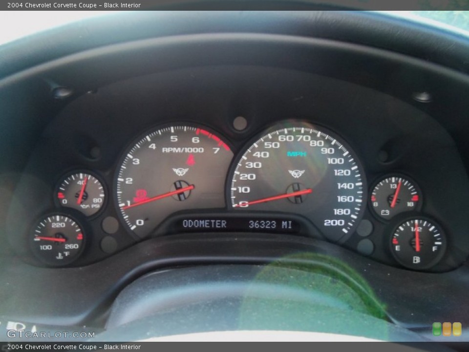 Black Interior Gauges for the 2004 Chevrolet Corvette Coupe #66906789