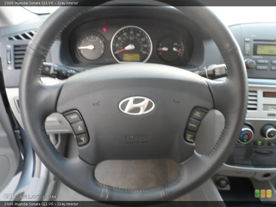 Gray Interior Steering Wheel for the 2006 Hyundai Sonata GLS V6 #66936289