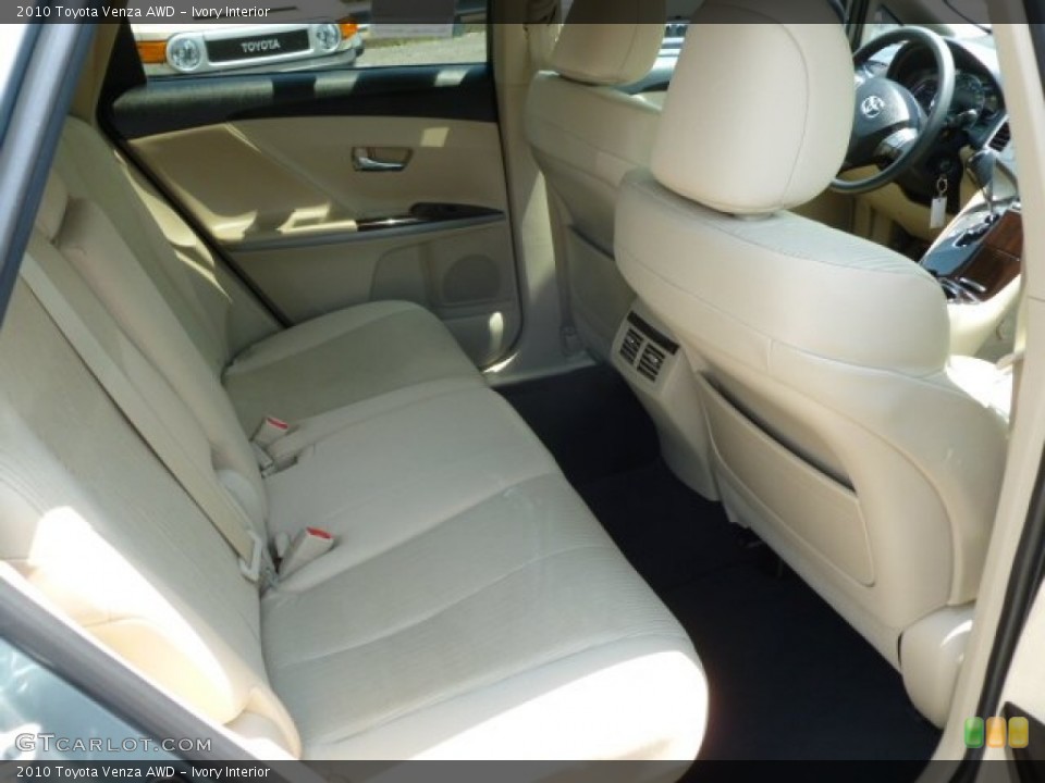 Ivory Interior Rear Seat for the 2010 Toyota Venza AWD #66936463