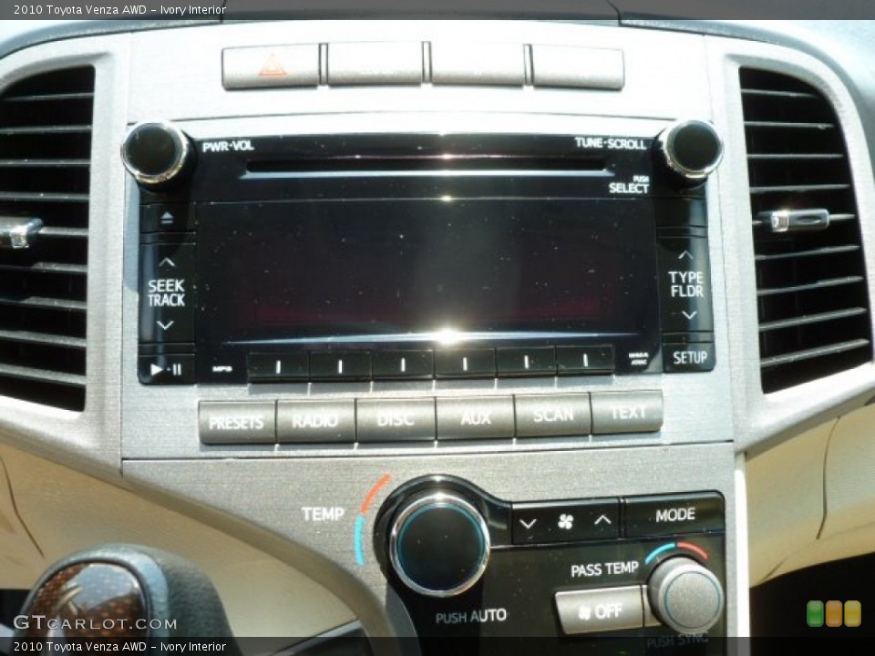 Ivory Interior Controls for the 2010 Toyota Venza AWD #66936487