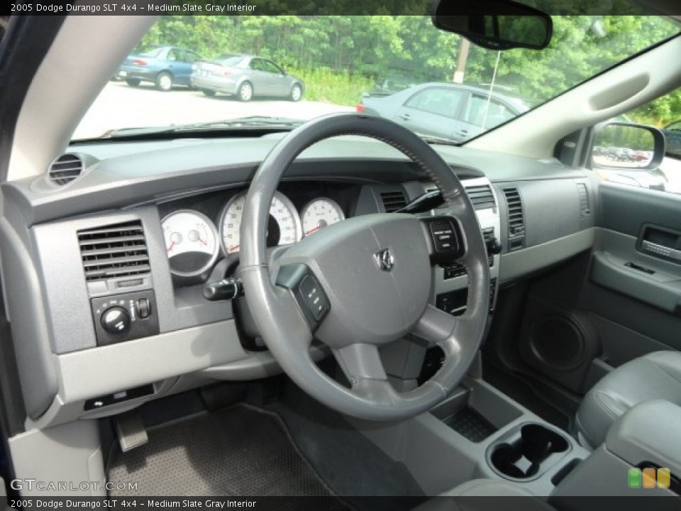 Medium Slate Gray Interior Dashboard for the 2005 Dodge Durango SLT 4x4 #66949628