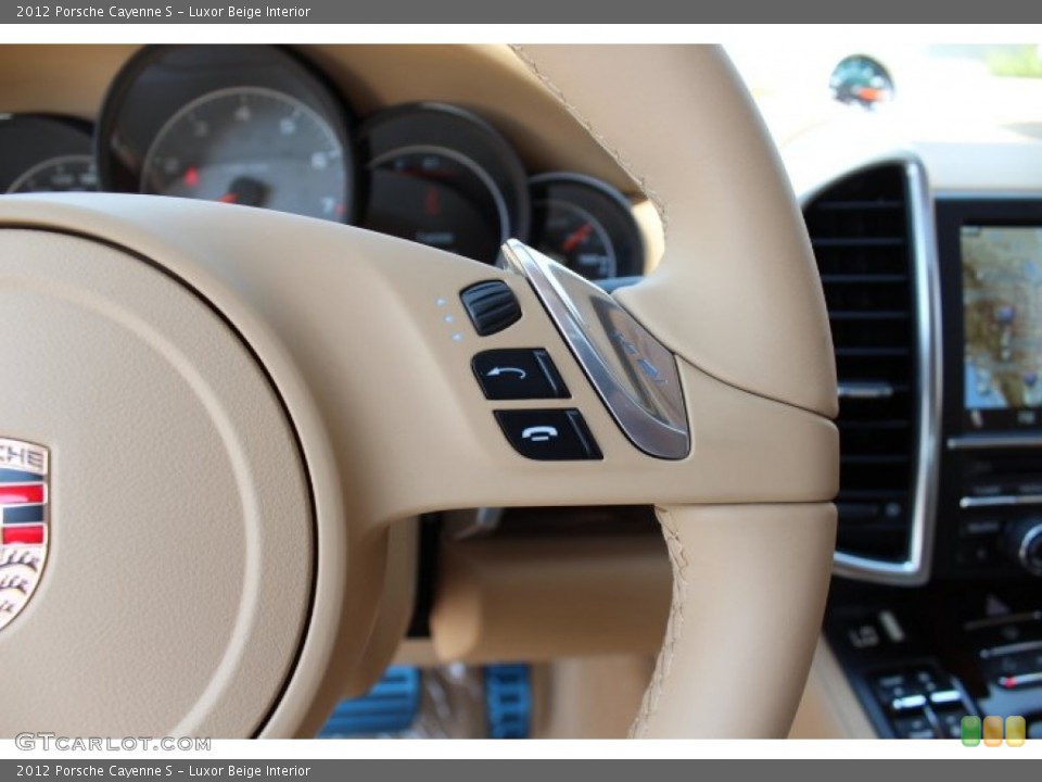 Luxor Beige Interior Controls for the 2012 Porsche Cayenne S #66949991