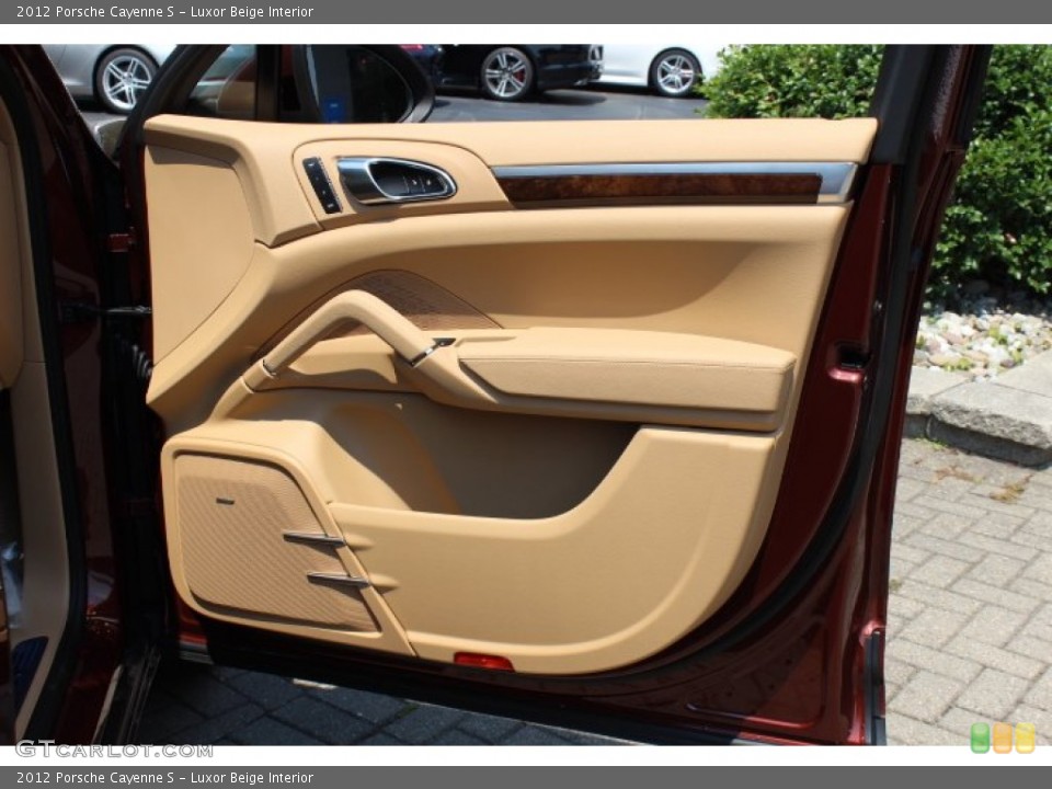 Luxor Beige Interior Door Panel for the 2012 Porsche Cayenne S #66950012
