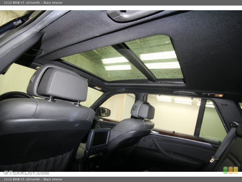 Black Interior Sunroof for the 2010 BMW X5 xDrive48i #66964891