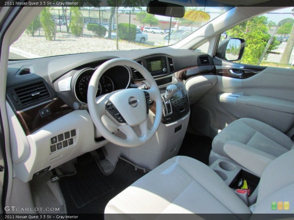 Gray Interior Photo for the 2011 Nissan Quest 3.5 SV #66981850