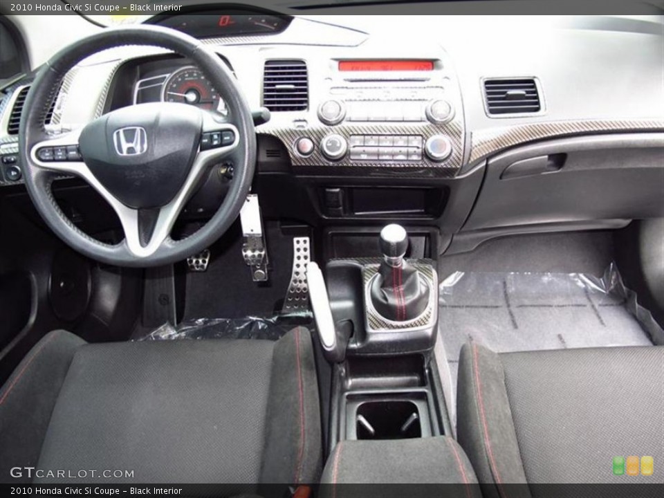 Black Interior Dashboard for the 2010 Honda Civic Si Coupe #66988720