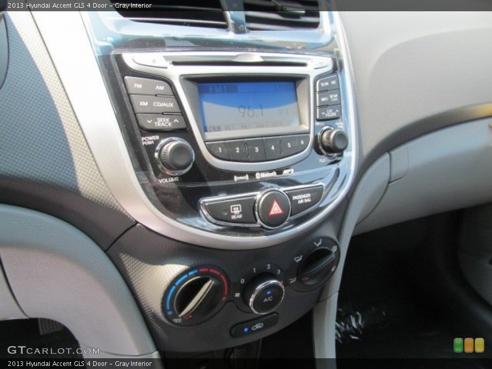 Gray Interior Controls for the 2013 Hyundai Accent GLS 4 Door #66998434