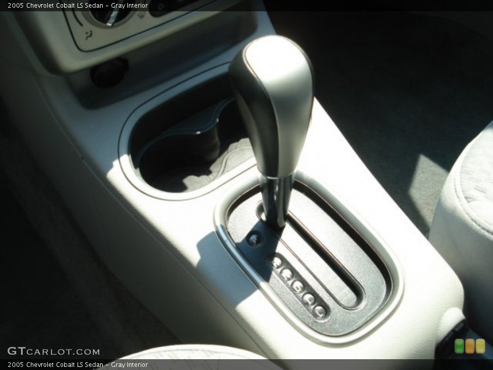 Gray Interior Transmission for the 2005 Chevrolet Cobalt LS Sedan #67000312