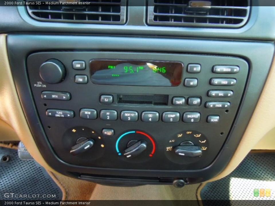 Medium Parchment Interior Controls for the 2000 Ford Taurus SES #67000612