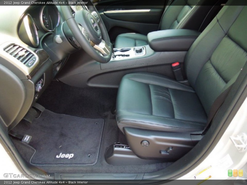 Black Interior Photo for the 2012 Jeep Grand Cherokee Altitude 4x4 #67005064