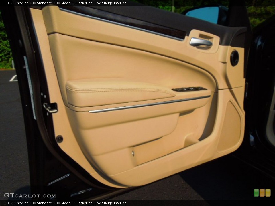 Black/Light Frost Beige Interior Door Panel for the 2012 Chrysler 300  #67005433