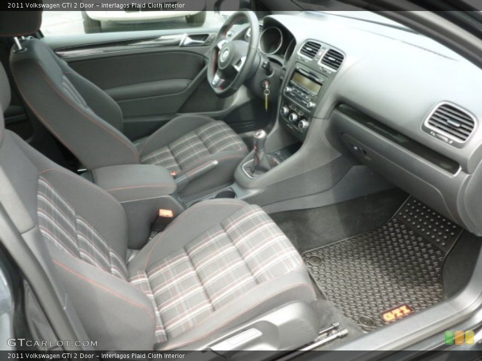 Interlagos Plaid Cloth Interior Photo for the 2011 Volkswagen GTI 2 Door #67012854