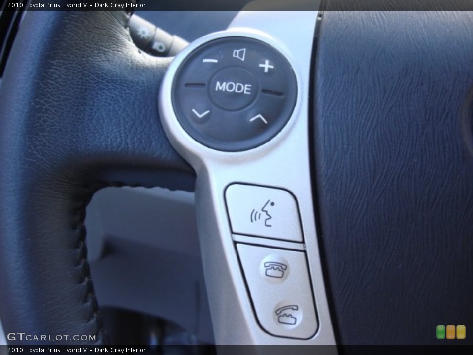 Dark Gray Interior Controls for the 2010 Toyota Prius Hybrid V #67036065