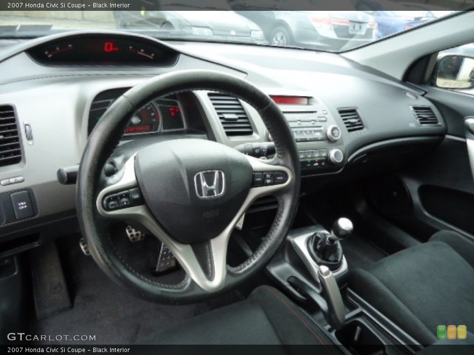 Black Interior Dashboard for the 2007 Honda Civic Si Coupe #67059174