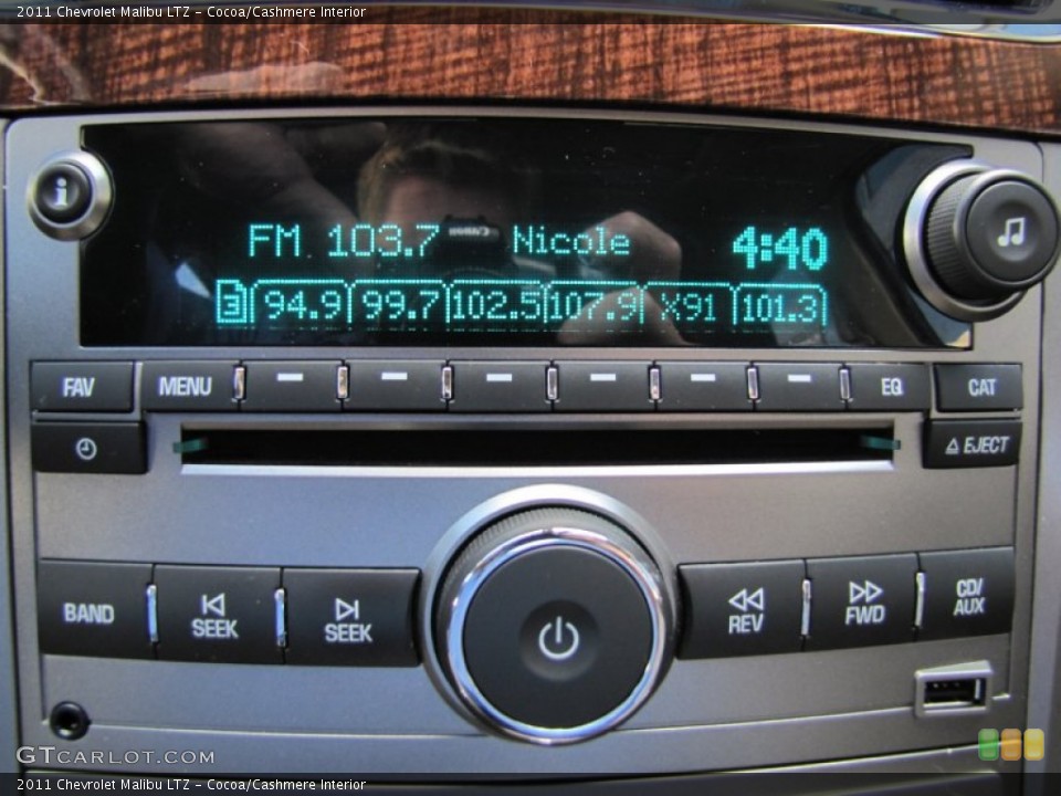 Cocoa/Cashmere Interior Audio System for the 2011 Chevrolet Malibu LTZ #67070741