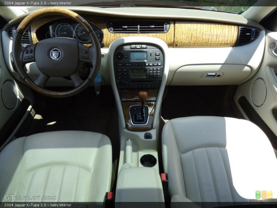 Ivory Interior Dashboard for the 2004 Jaguar X-Type 3.0 #67102413