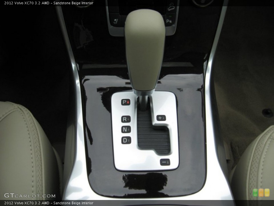 Sandstone Beige Interior Transmission for the 2012 Volvo XC70 3.2 AWD #67116752