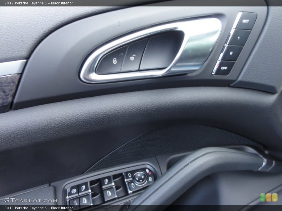 Black Interior Controls for the 2012 Porsche Cayenne S #67126229