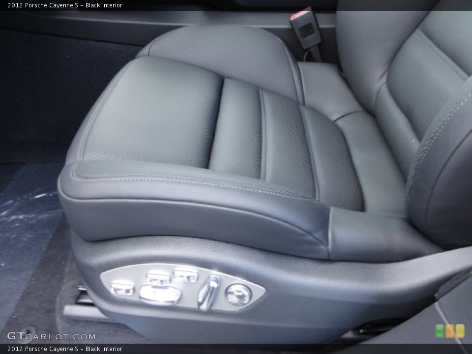 Black Interior Front Seat for the 2012 Porsche Cayenne S #67126241