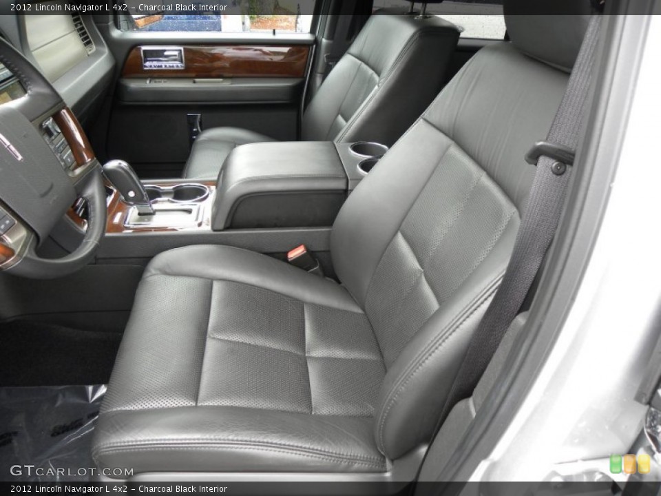 Charcoal Black Interior Photo for the 2012 Lincoln Navigator L 4x2 #67133534