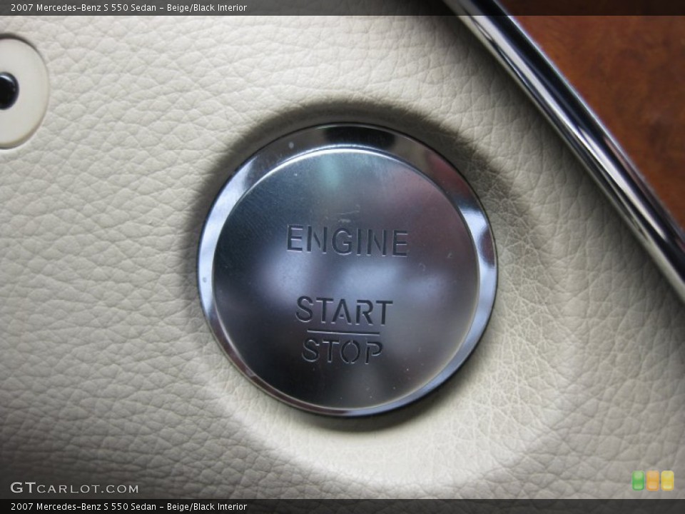 Beige/Black Interior Controls for the 2007 Mercedes-Benz S 550 Sedan #67156307