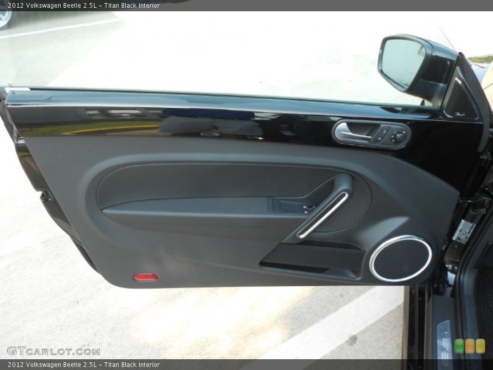 Titan Black Interior Door Panel for the 2012 Volkswagen Beetle 2.5L #67176191
