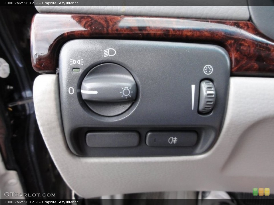 Graphite Gray Interior Controls for the 2000 Volvo S80 2.9 #67178792