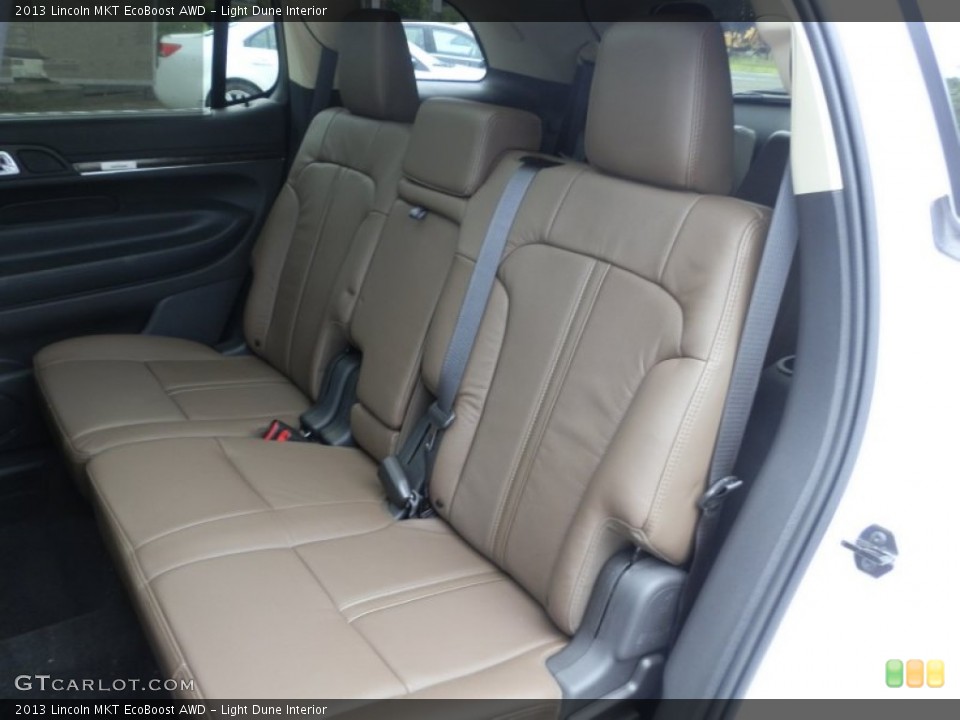 Light Dune Interior Photo for the 2013 Lincoln MKT EcoBoost AWD #67188344