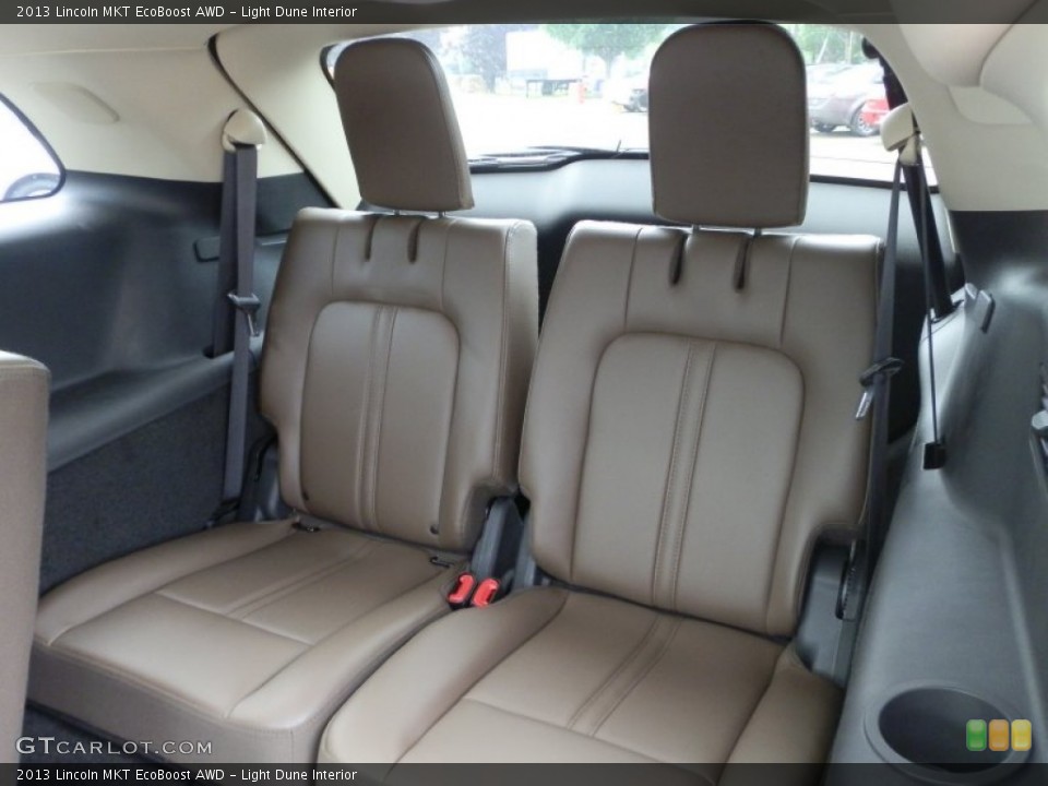 Light Dune Interior Photo for the 2013 Lincoln MKT EcoBoost AWD #67188353