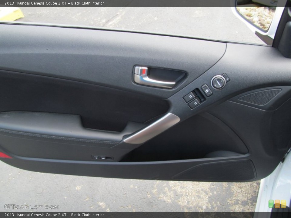 Black Cloth Interior Door Panel for the 2013 Hyundai Genesis Coupe 2.0T #67191848