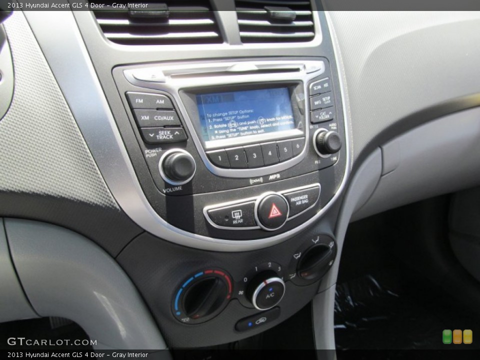 Gray Interior Controls for the 2013 Hyundai Accent GLS 4 Door #67192025