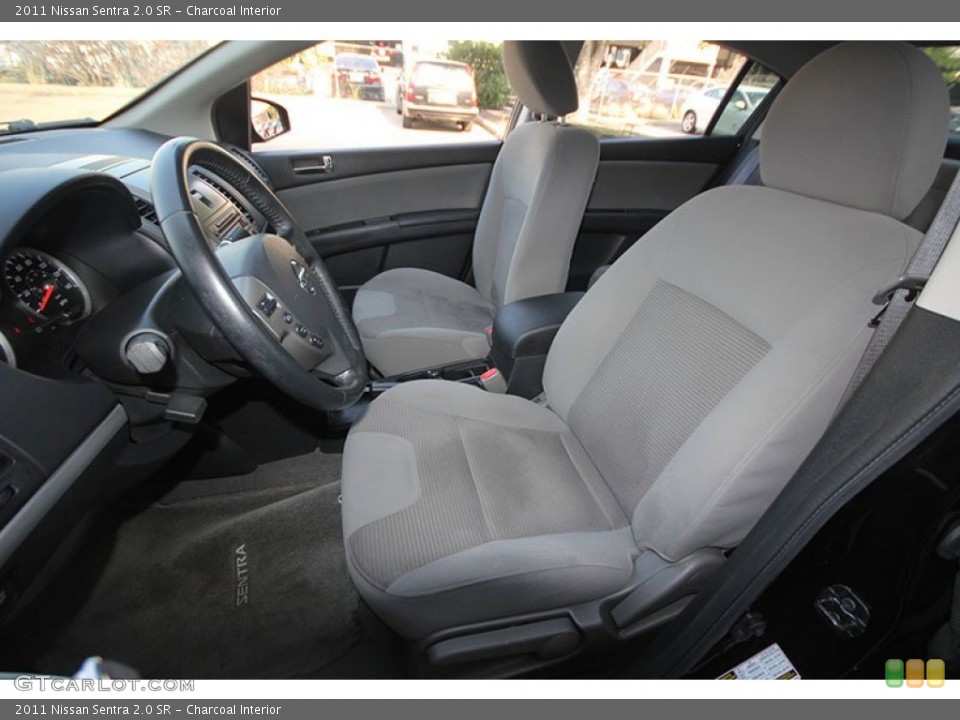 Charcoal Interior Photo for the 2011 Nissan Sentra 2.0 SR #67227306