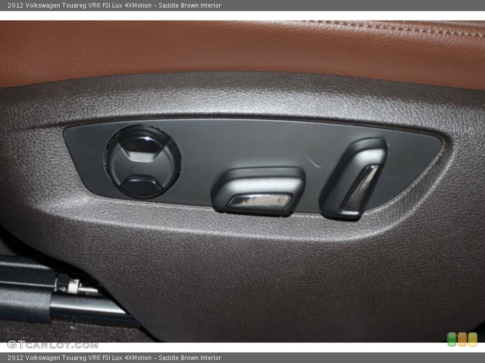 Saddle Brown Interior Controls for the 2012 Volkswagen Touareg VR6 FSI Lux 4XMotion #67231005