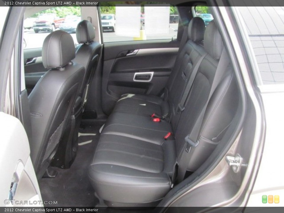 Black Interior Photo for the 2012 Chevrolet Captiva Sport LTZ AWD #67256580