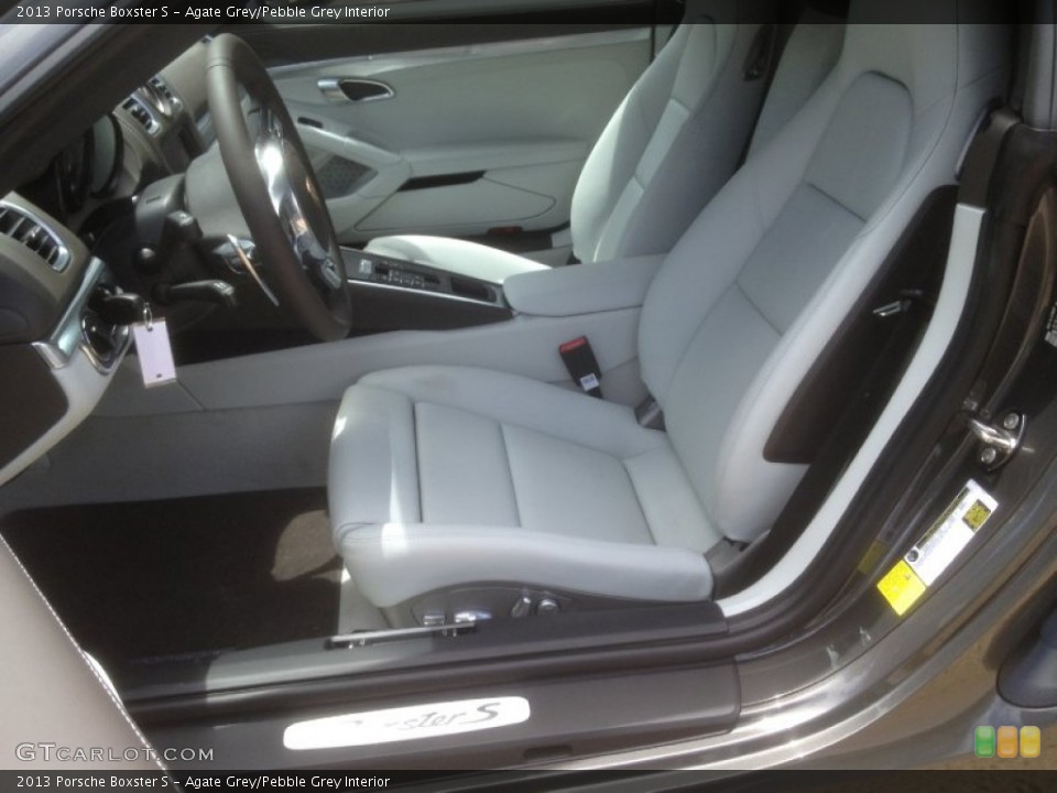 Agate Grey/Pebble Grey Interior Photo for the 2013 Porsche Boxster S #67260486