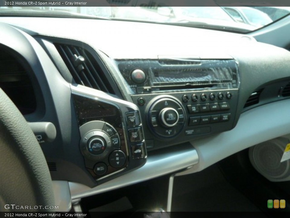 Gray Interior Controls for the 2012 Honda CR-Z Sport Hybrid #67267387