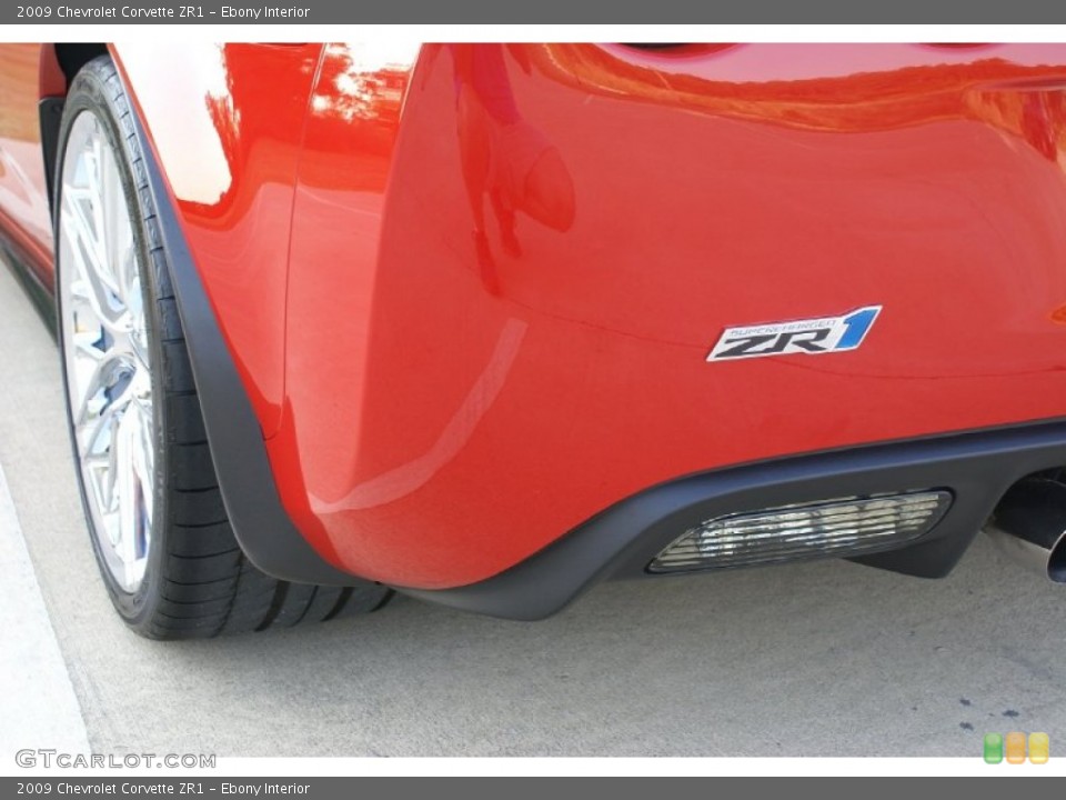Ebony Interior Door Panel for the 2009 Chevrolet Corvette ZR1 #67273295