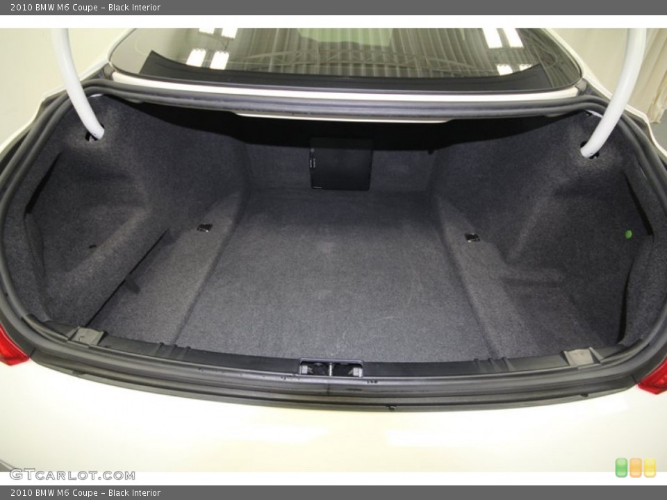 Black Interior Trunk for the 2010 BMW M6 Coupe #67281830