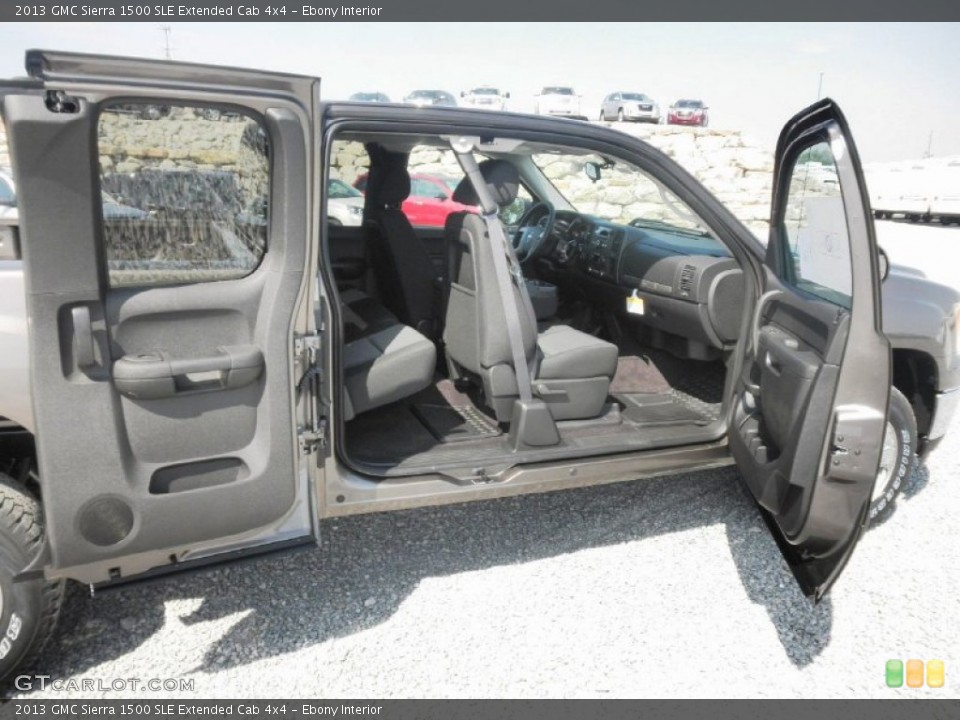 Ebony Interior Photo for the 2013 GMC Sierra 1500 SLE Extended Cab 4x4 #67301156