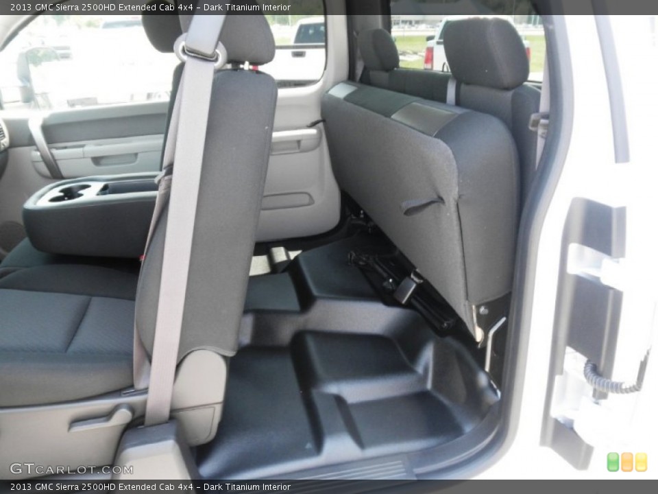 Dark Titanium Interior Photo for the 2013 GMC Sierra 2500HD Extended Cab 4x4 #67301977