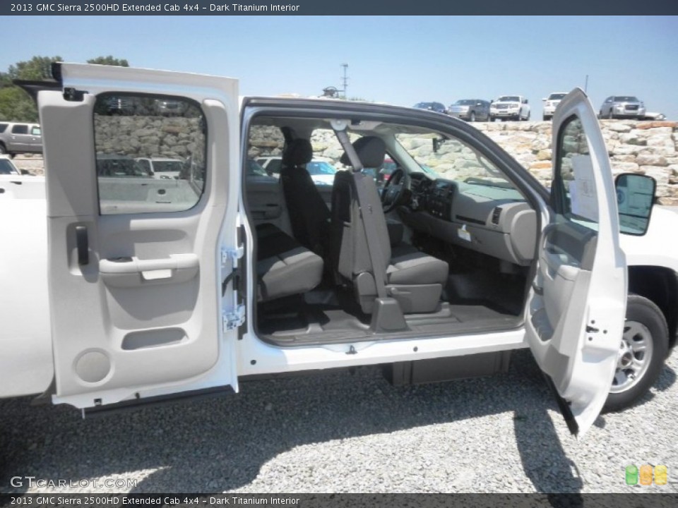 Dark Titanium Interior Photo for the 2013 GMC Sierra 2500HD Extended Cab 4x4 #67302002