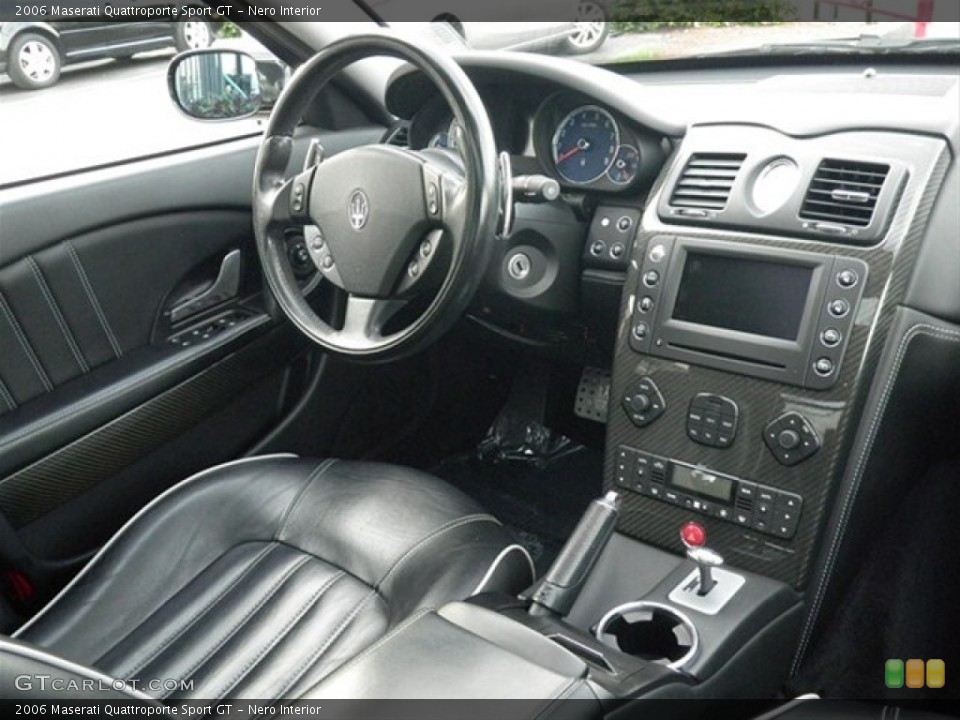 Nero Interior Dashboard for the 2006 Maserati Quattroporte Sport GT #67308788