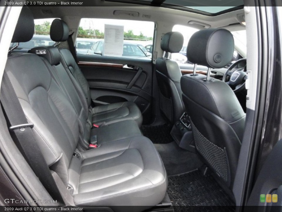 Black Interior Rear Seat for the 2009 Audi Q7 3.0 TDI quattro #67310660