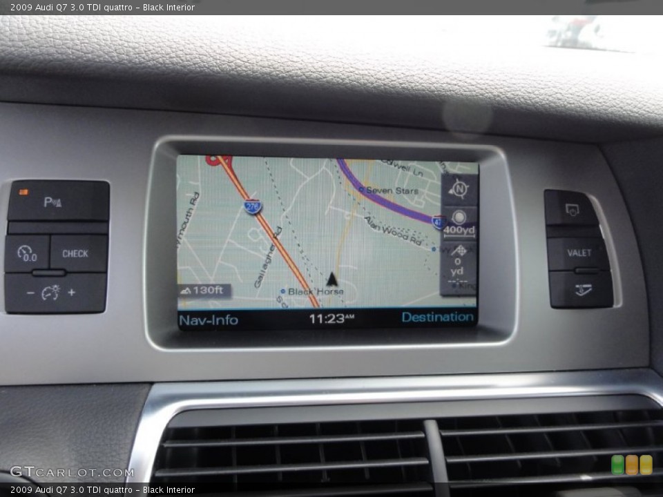 Black Interior Navigation for the 2009 Audi Q7 3.0 TDI quattro #67310789