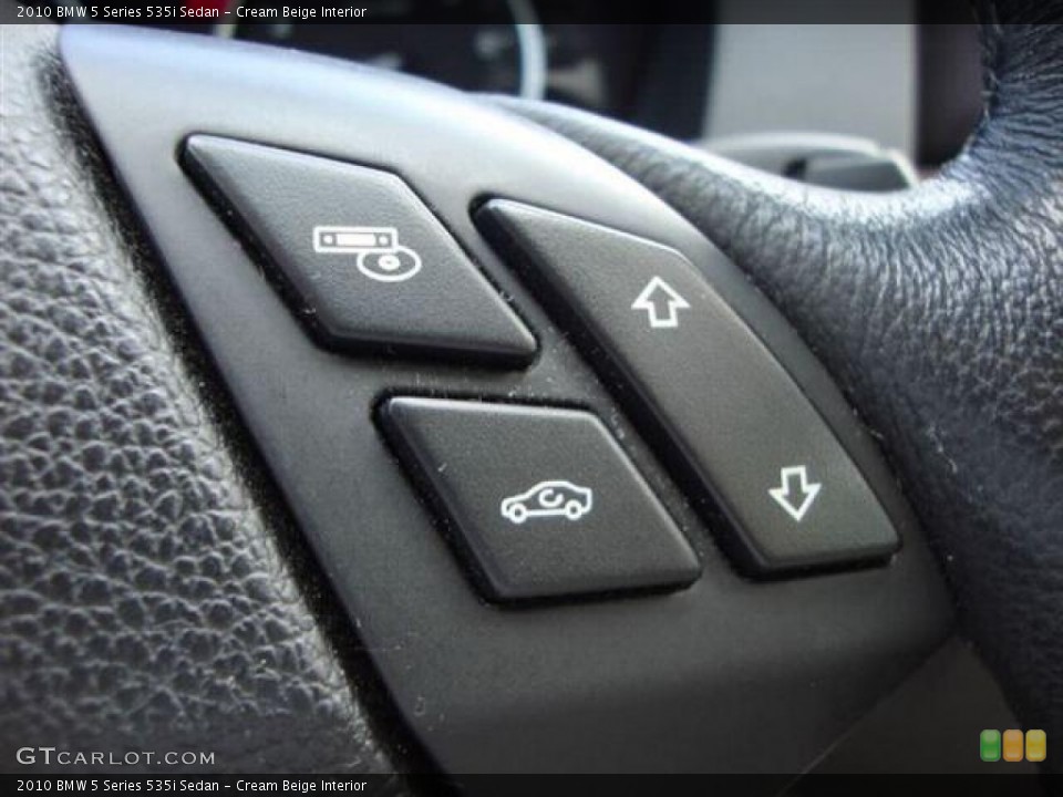 Cream Beige Interior Controls for the 2010 BMW 5 Series 535i Sedan #67317521