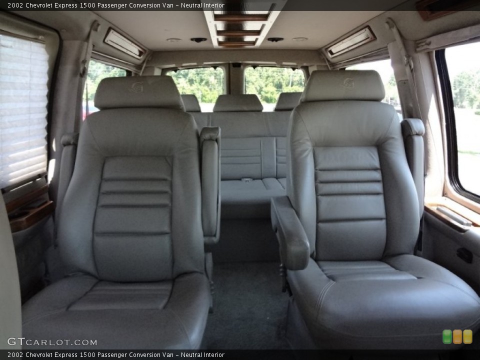 Neutral Interior Photo for the 2002 Chevrolet Express 1500 Passenger Conversion Van #67327874