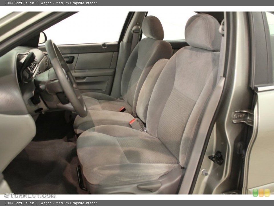 Medium Graphite Interior Photo for the 2004 Ford Taurus SE Wagon #67340972
