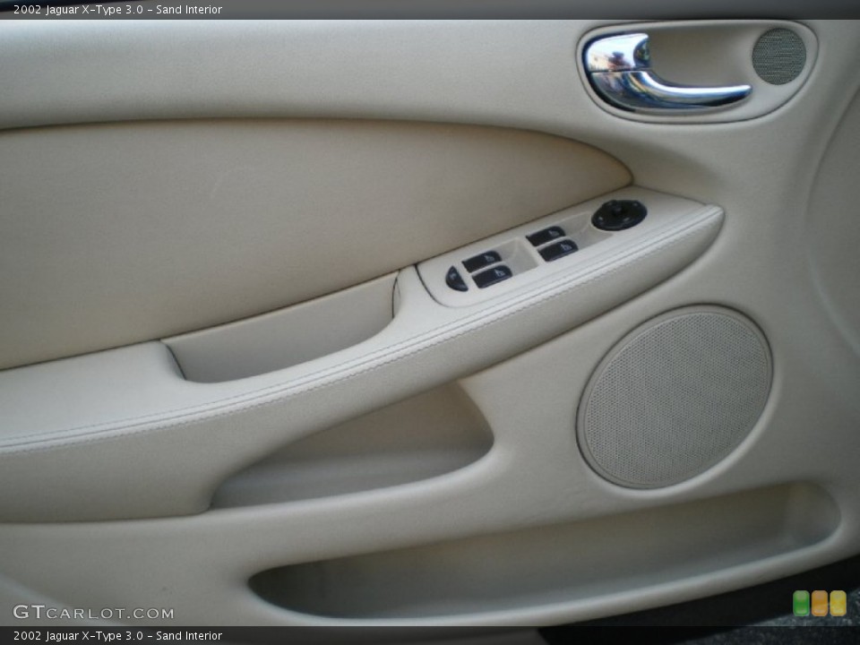 Sand Interior Door Panel for the 2002 Jaguar X-Type 3.0 #67344245