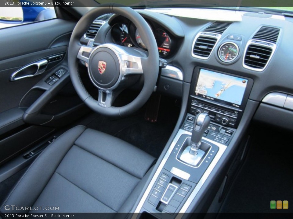 Black Interior Dashboard for the 2013 Porsche Boxster S #67345067